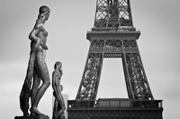 Statues, Eiffel Tower